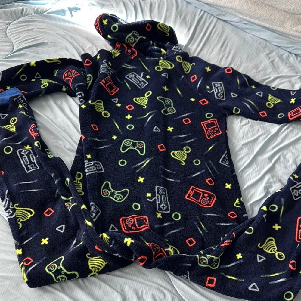 Super warm!!! Kids Navy Blue Gaming Print One Piece fleece pajamas